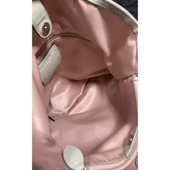 Coach Legacy Tote #19264 Leather Chalk Ivory‎ Pocket Shoulder Bag EUC - Picture 10 of 16